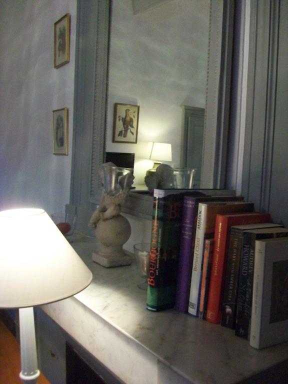 La Maison Des Gardes - Chambres D'Hotes Cluny Zimmer foto